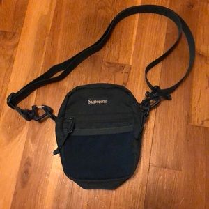 Supreme shoulder bag